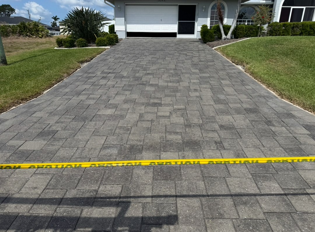 Paver Sealing Transformation in Cape Coral, FL – Birdie’s Pressure Cleaning Delivers Stunning Results